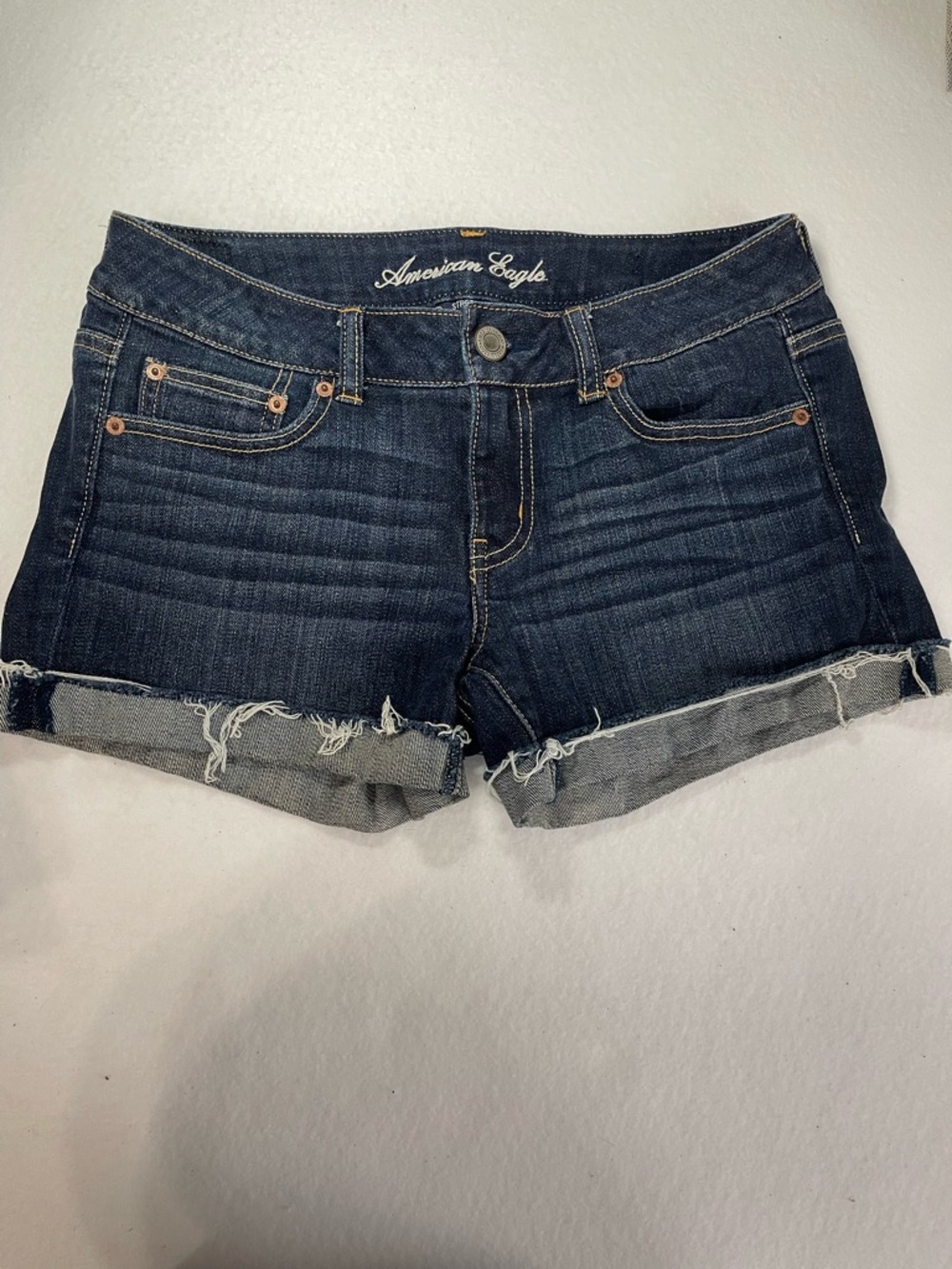 American‎ Eagle Outfitters Dark Indigo Frayed Hem Denim Shorts size 8